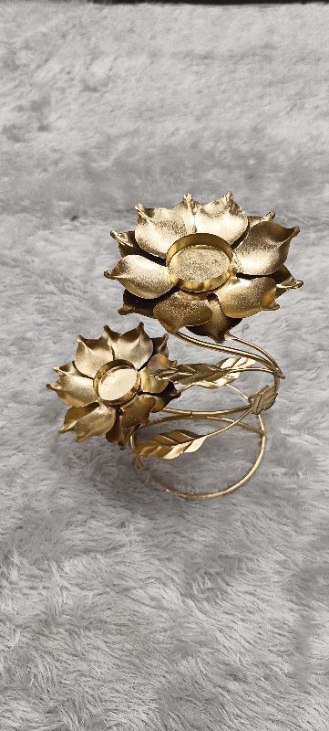 2 Lotus Tealight Holder