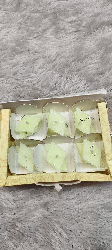 Kaju Katli Candle 6Pc