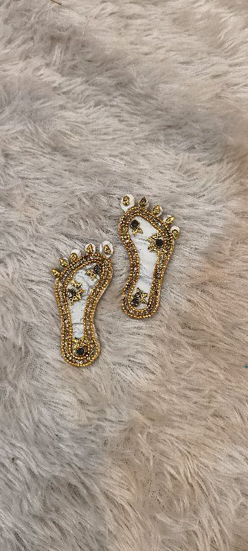 Laxmi Charan White Medium