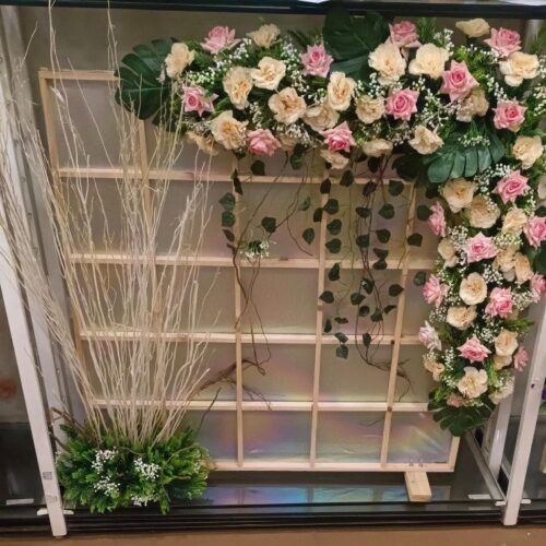 2.5ft 25 Wooden Square